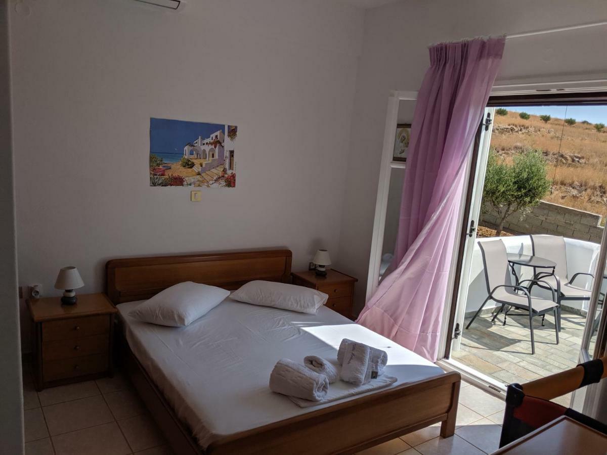 Anthoula'S Sea View Apartment Piso Livadi Zewnętrze zdjęcie